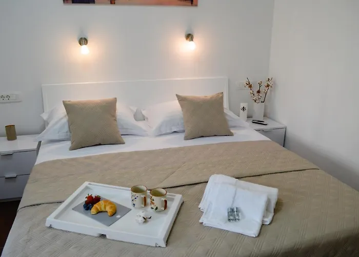 Armanda Rooms